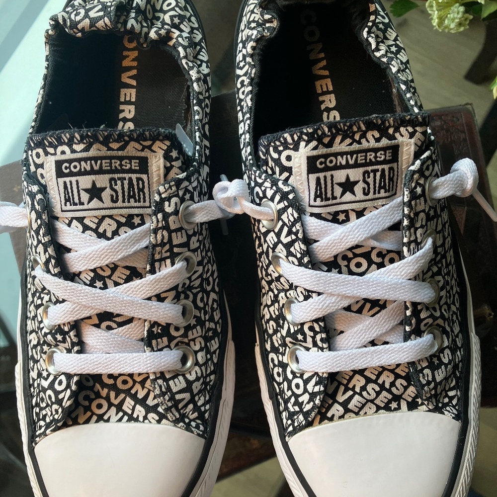 Converse Shoreline Black and White Script - Size 9 - Picture 3 of 8